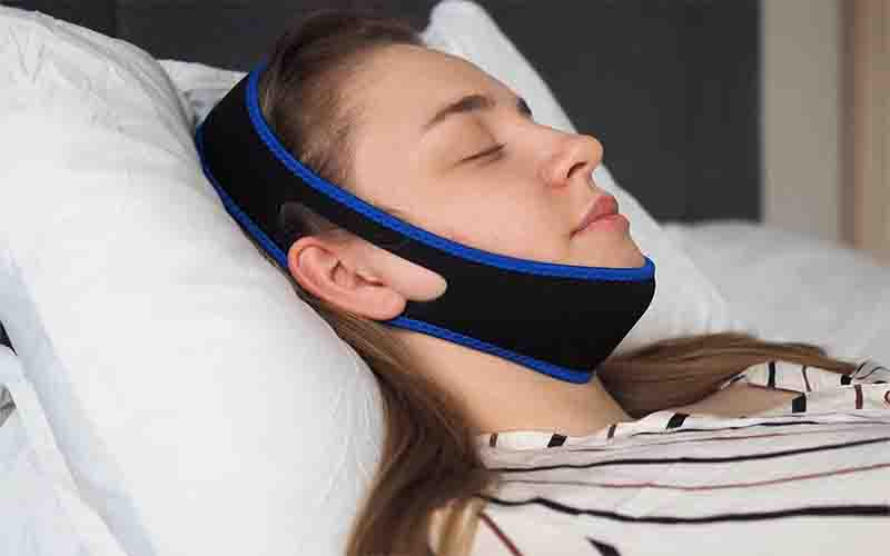 خوابیدن با گن ساکشن غبغب