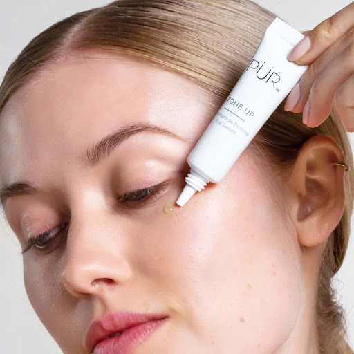 روتین دور چشم بعد بلفارو